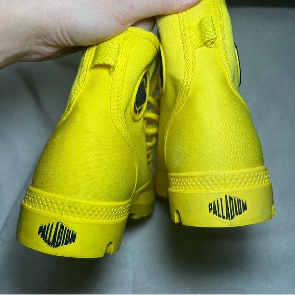 PALLADIUM PAMPA SMILEY FEST BAG BLAZING YELLOW - 5.5 - Picture 16 of 16